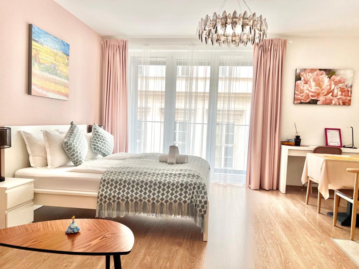 Mm D Home Apartment Будапеща Екстериор снимка