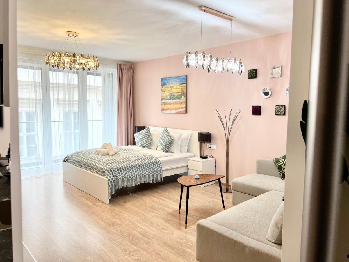 Mm D Home Apartment Будапеща Екстериор снимка